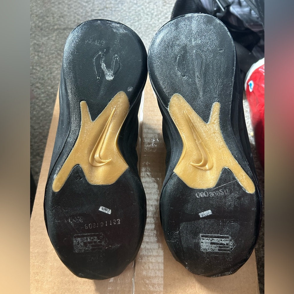 Nike Hyperdunk - image 2